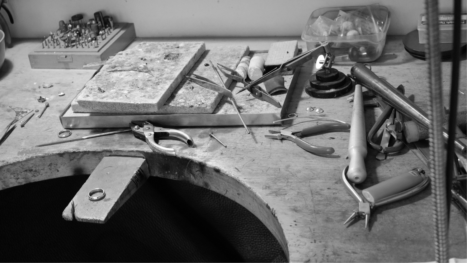 De werkbank van Goudsmederij Goedbloed