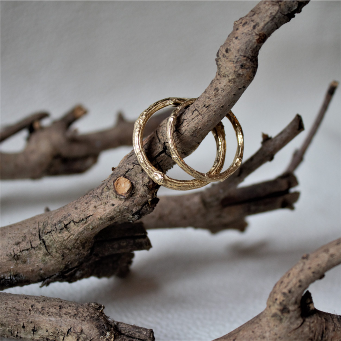 Trouwringen Forest & Forever handgemaakt door Goudsmederij Goedbloed