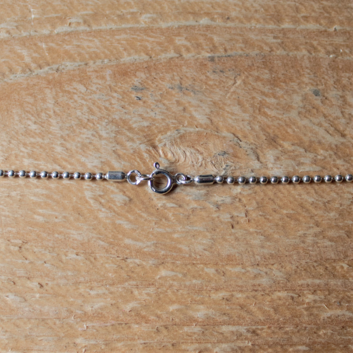 Zilveren collier Lava Bubble de veerring sluiting handgemaakt door Goudsmederij Goedbloed